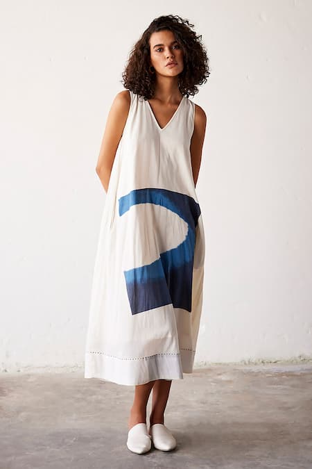 Kharakapas Vanilla Abstract Pattern Dress 