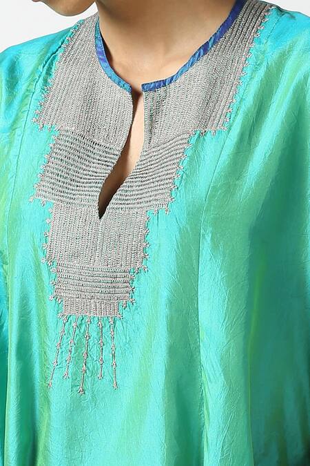 Shop_LATHA PUTTANNA_Blue Two Tone Silk Hand Embroidered Resham Work Dual Flared Phiran Tunic _Online_at_Aza_Fashions