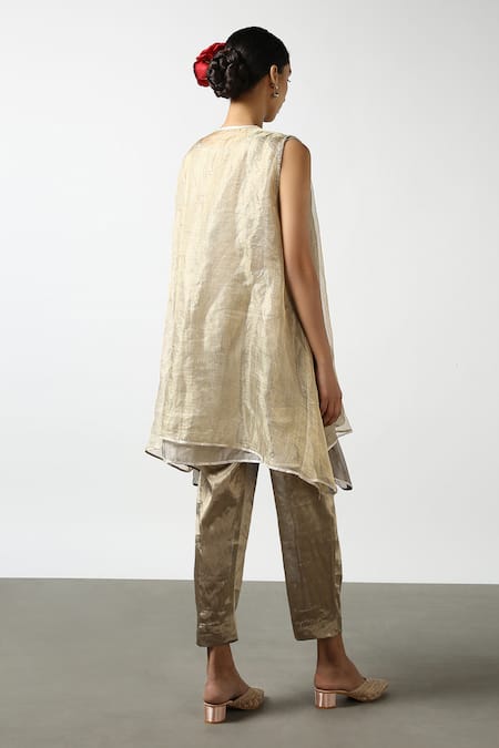 Shop Latha Puttanna Beige Silk Tissue Embroidery Gota Keyhole Kurta And Pant Set at Aza Fashions Shop_Latha Puttanna_Beige Silk Tissue Embroidery Gota Keyhole Kurta And Pant Set _at_Aza_Fashions