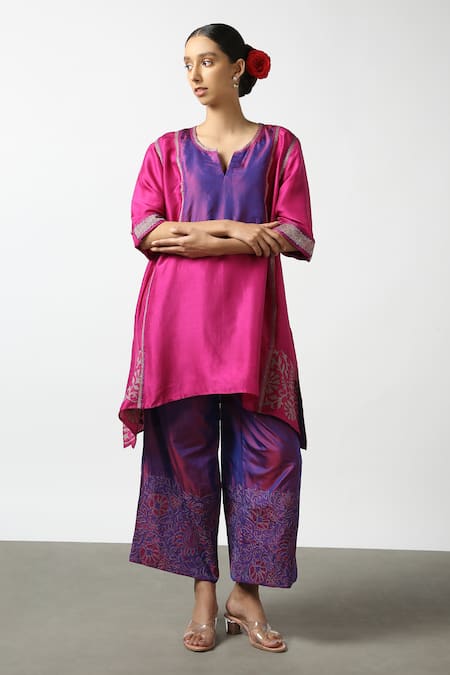 Buy LATHA PUTTANNA Pink Slub Silk Embroidery Zari Thread Notched Tunic at Aza Fashions Buy_LATHA PUTTANNA_Pink Slub Silk Embroidery Zari Thread Notched Tunic _at_Aza_Fashions