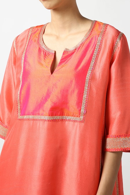 LATHA PUTTANNA Peach Slub Silk Embroidery Zari Thread Notched Yoke Tunic Online at Aza Fashions LATHA PUTTANNA_Peach Slub Silk Embroidery Zari Thread Notched Yoke Tunic _Online_at_Aza_Fashions