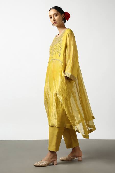 Latha Puttanna_Yellow Banaras Silk Tissue Embroidered Bead Straight Kurta And Pant Set  _Online_at_Aza_Fashions