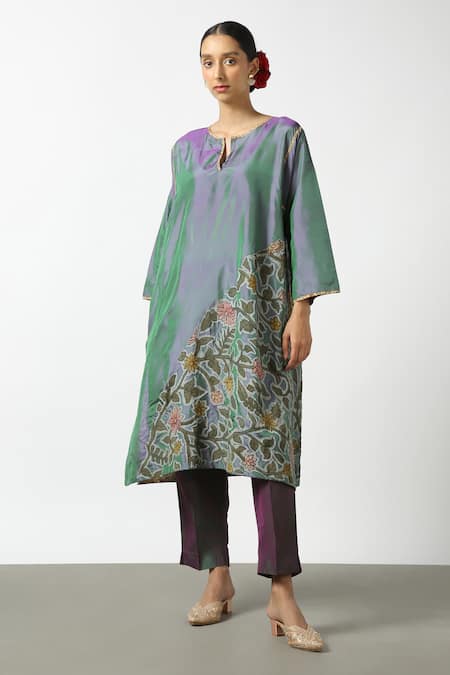 Latha Puttanna Applique Embroidered Straight Kurta & Pant Set 