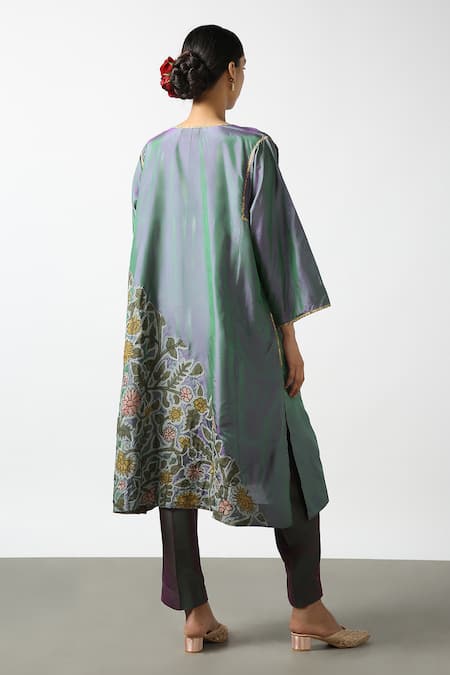 Latha Puttanna Applique Embroidered Straight Kurta & Pant Set 