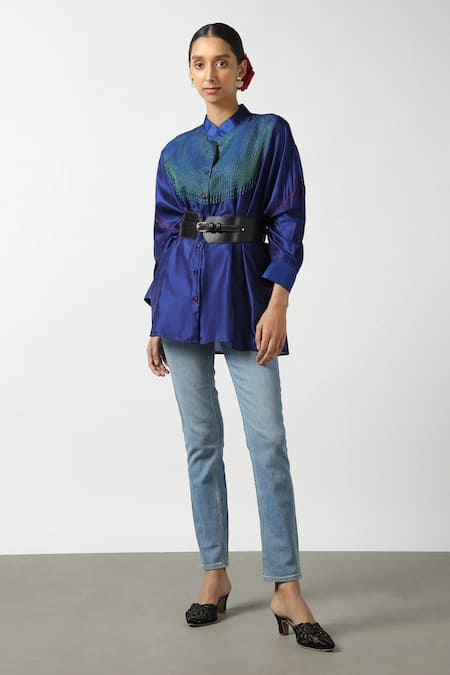 Latha Puttanna Blue Silk Embroidery Mandarin Collar Dual Toned Phiran Top