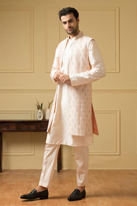 Hilo Design Mayaflor Pastel Threadwork Bundi Kurta Set 