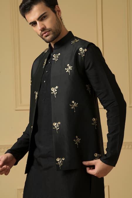 Buy_Hilo Design_Black Silk Sequins Embroidered Bundi Kurta Set _Online_at_Aza_Fashions
