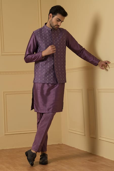 Hilo Design Purple Semi Raw Silk Hand Embroidered Thread And Zari Work Sombra Bundi Kurta Set 