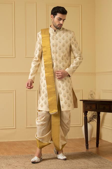 Hilo Design Esplendor Zardozi Embroidered Sherwani Set 