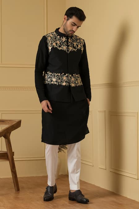 Hilo Design Black Hand Embroidered Bundi 
