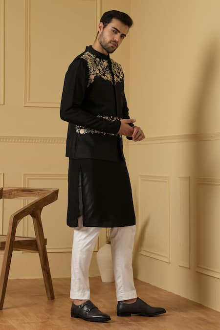 Hilo Design Black Silk Embroidery Hand Bundi at Aza Fashions Hilo Design_Black Silk Embroidery Hand Bundi _at_Aza_Fashions