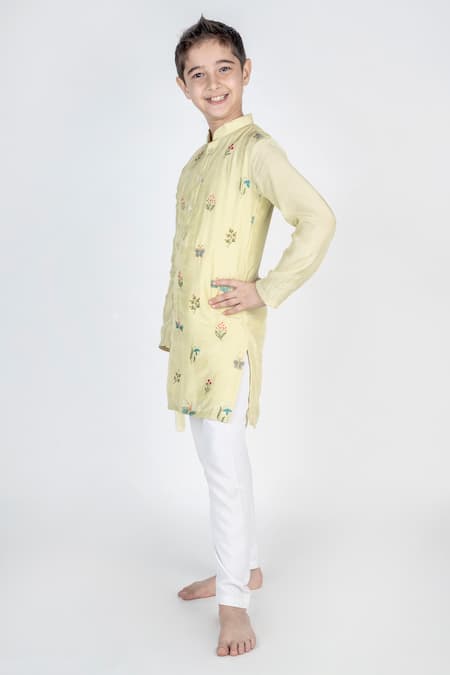 MR Brat Green Muslin Embroidery Printed Kurta And Pant Set Online at Aza Fashions MR Brat_Green Muslin Embroidery Printed Kurta And Pant Set _Online_at_Aza_Fashions
