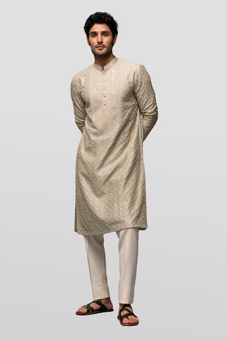 Asuka Chanderi Silk Embroidered Kurta Set 