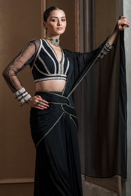 Shop Tarun Tahiliani Black Silk, Chiffon Sequins Plunge Neck Concept Saree With Blouse Online at Aza Fashions Shop_Tarun Tahiliani_Black Silk, Chiffon Sequins Plunge Neck Concept Saree With Blouse_Online_at_Aza_Fashions