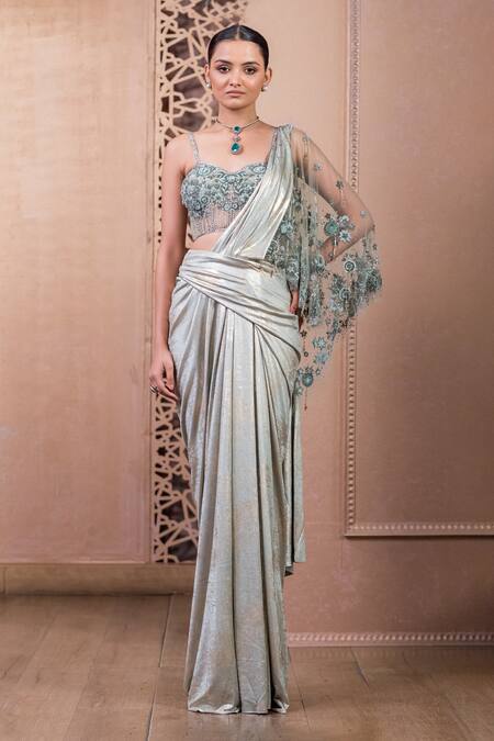 Tarun Tahiliani Green Tulle, Silk Embroidery Sweetheart Neck Concept Saree With Corset Online at Aza Fashions Tarun Tahiliani_Green Tulle, Silk Embroidery Sweetheart Neck Concept Saree With Corset_Online_at_Aza_Fashions