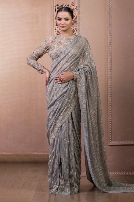 Vichitra Silk Woman Grey Saree With Heavy Lace and Blouse – Stilento