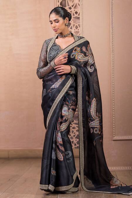 Tarun Tahiliani Black Satin, Lace Embroidery Scoop Neck Paisley Print Saree With Work Blouse Online at Aza Fashions Tarun Tahiliani_Black Satin, Lace Embroidery Scoop Neck Paisley Print Saree With Work Blouse_Online_at_Aza_Fashions