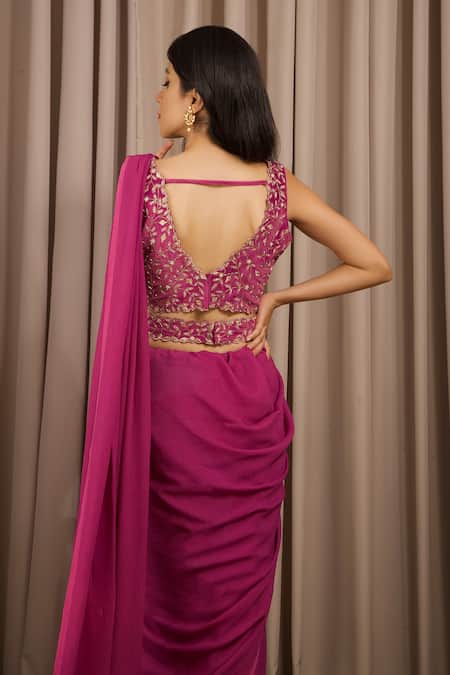 Shloka Sudhakar Saree & Floral Bloom Embroidered Blouse Set 