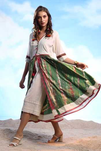 Shop_CAPISVIRLEO_Green Cotton V-neck Bebinn Tie-dye Print Tunic And Short Pant Set _Online_at_Aza_Fashions