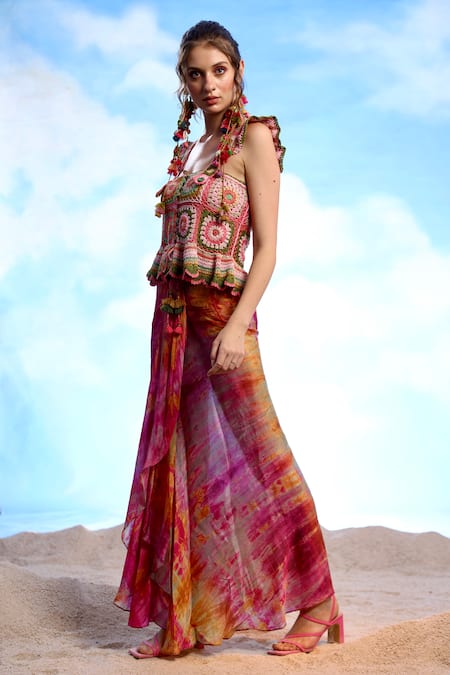 CAPISVIRLEO_Fuchsia Silk Bonzo Tie-dye Print Uneven Skirt _Online_at_Aza_Fashions