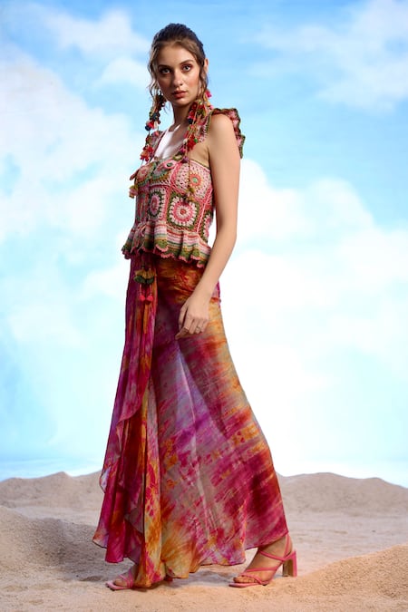 Shop_Capisvirleo_Pink Cotton Tassels, Embroidery Square Neck Camilla Thread Crop Top _at_Aza_Fashions