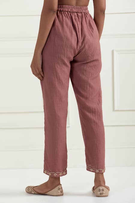 Buy_Ikshita Choudhary_Pink Chanderi Embroidery Sequin V Neck Floral Butti Kurta Set_Online_at_Aza_Fashions