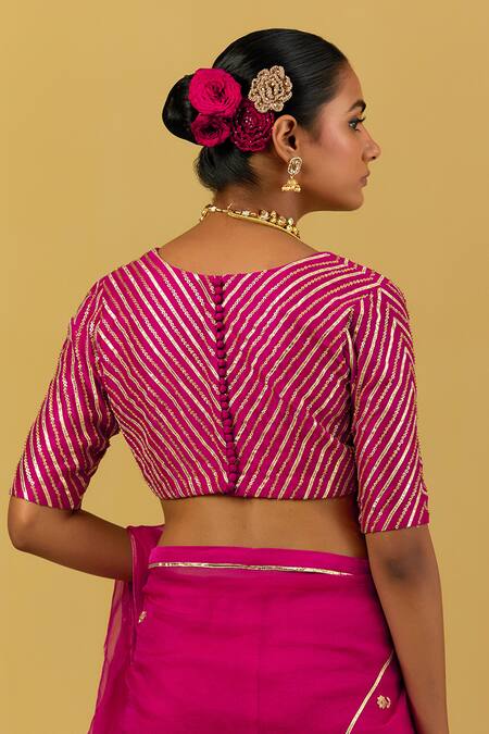 Ikshita Choudhary Pink Chanderi Embroidery Sequin V Neck Floral Butti Saree And Blouse Set at Aza Fashions Ikshita Choudhary_Pink Chanderi Embroidery Sequin V Neck Floral Butti Saree And Blouse Set_at_Aza_Fashions