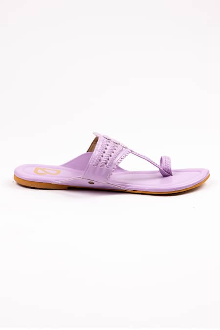 Buy_Label Deepti Bajaj_Purple Cut Work Braided Pattern Plain Kolhapuris _Online_at_Aza_Fashions
