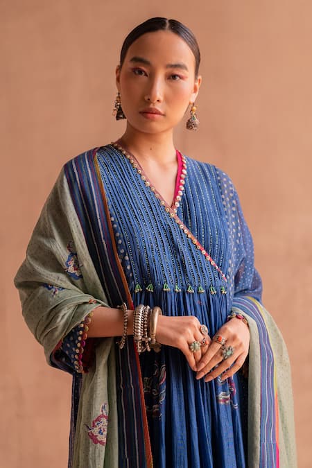 Buy Swatti Kapoor Green Chanderi Sequins, Beads Gopi Block Print Dupatta Buy_Swatti Kapoor_Green Chanderi Sequins, Beads Gopi Block Print Dupatta