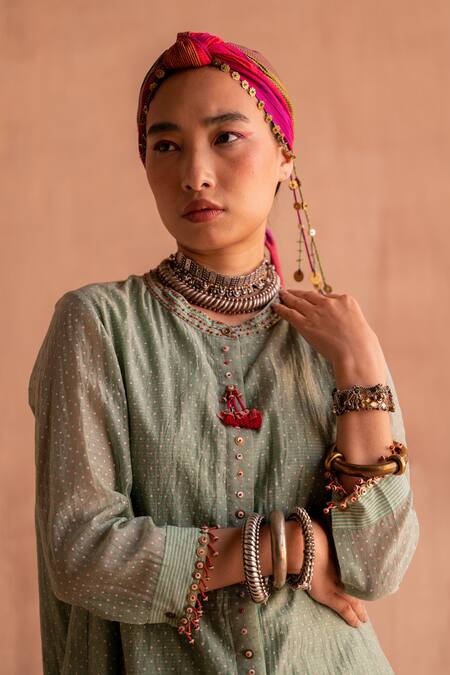Swatti Kapoor Green Chanderi Sequins, Embroidery Round Neck Kalindi Hand Block Print Kurta at Aza Fashions Swatti Kapoor_Green Chanderi Sequins, Embroidery Round Neck Kalindi Hand Block Print Kurta _at_Aza_Fashions