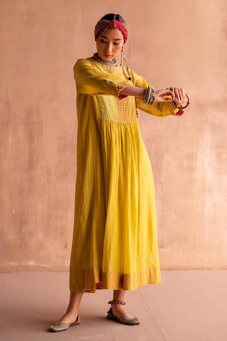 Swatti Kapoor Yellow 40gm Chanderi Printed And Hand Embroidered Nitya Yoke Tunic Online at Aza Fashions Swatti Kapoor_Yellow 40gm Chanderi Printed And Hand Embroidered Nitya Yoke Tunic _Online_at_Aza_Fashions