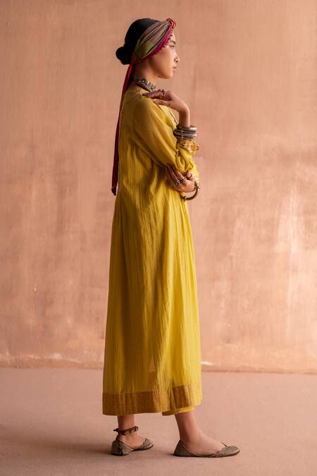 Buy Swatti Kapoor Yellow 40gm Chanderi Printed And Hand Embroidered Nitya Yoke Tunic Buy_Swatti Kapoor_Yellow 40gm Chanderi Printed And Hand Embroidered Nitya Yoke Tunic