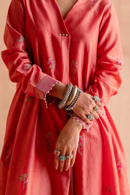 Swatti Kapoor Coral 60gm Chanderi Printed And Embroidered Abstract Rakhi Kurta at Aza Fashions Swatti Kapoor_Coral 60gm Chanderi Printed And Embroidered Abstract Rakhi Kurta _at_Aza_Fashions