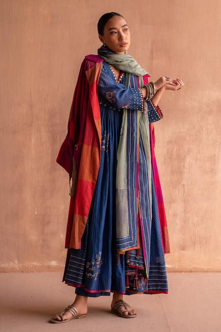 Swatti Kapoor_Pink Cotton, Silk Open Neck Revati Checkered Hand Block Print Trench Coat _at_Aza_Fashions