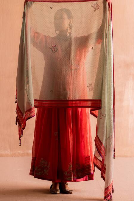 Swatti Kapoor Green Chanderi Beads Tulsi Hand Block Printed Dupatta Online at Aza Fashions Swatti Kapoor_Green Chanderi Beads Tulsi Hand Block Printed Dupatta _Online_at_Aza_Fashions