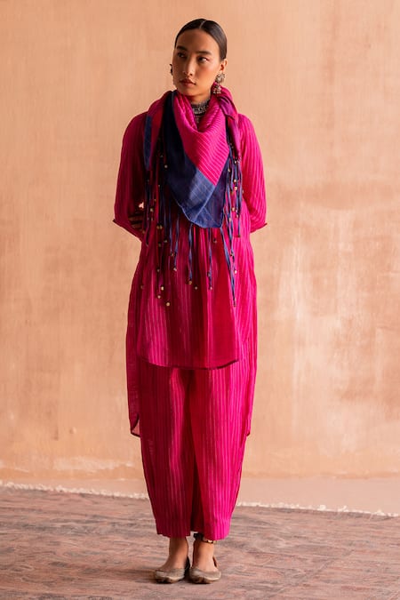 Swatti Kapoor_Pink , Handloom Beads Round Neck Handwoven Stripe Kurta _at_Aza_Fashions