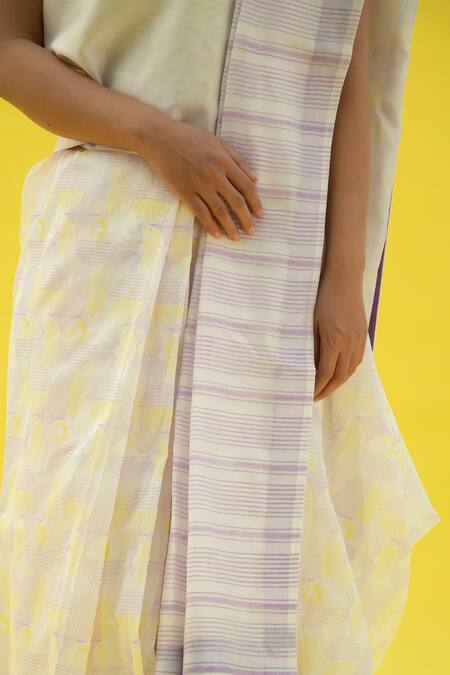 Meesa_Off White Chanderi Printed Doodle And Lotus Block Saree & Blouse Set _Online_at_Aza_Fashions