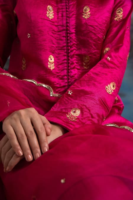 Buy Meesa Pink Chanderi Silk, Kota Doria, Floral Embroidered Pattern Kurta Palazzo Set Online at Aza Fashions Buy_Meesa_Pink Chanderi Silk, Kota Doria, Floral Embroidered Pattern Kurta Palazzo Set _Online_at_Aza_Fashions