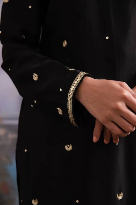 Shop_Meesa_Black Chanderi Silk Sequins, Zari Keyhole Neck Embroidered Kurta Pant Set _Online_at_Aza_Fashions