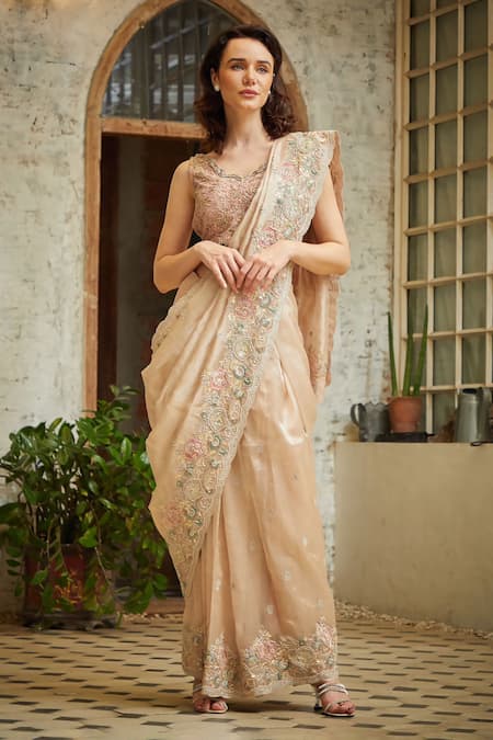 SAYISHA Floral Zari Embroidered Saree 