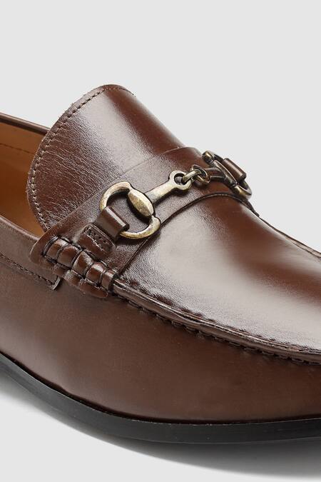 Hats Off Accessories Brown Embroidery Leather Moccasin Shoes at Aza Fashions Hats Off Accessories_Brown Embroidery Leather Moccasin Shoes_at_Aza_Fashions