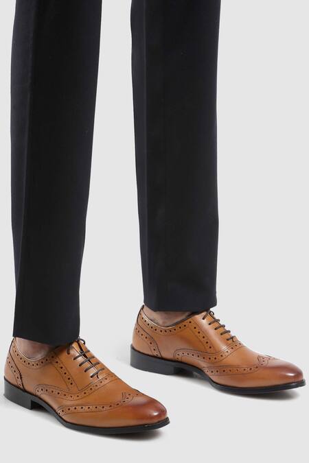 Hats Off Accessories Brown Bows Leather Brogue Pattern Shoes at Aza Fashions Hats Off Accessories_Brown Bows Leather Brogue Pattern Shoes_at_Aza_Fashions