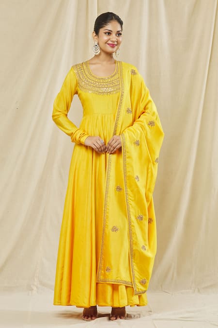 Shop Vasavi Shah Yellow Cotton, Silk Embroidery, Diamonds Round Neck Dori Anarkali With Dupatta Online at Aza Fashions Shop_Vasavi Shah_Yellow Cotton, Silk Embroidery, Diamonds Round Neck Dori Anarkali With Dupatta _Online_at_Aza_Fashions