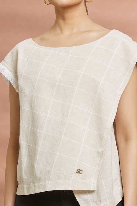 Naintara Bajaj_White Cotton Fringe Boat Neck Checkered Overlap Top _Online_at_Aza_Fashions