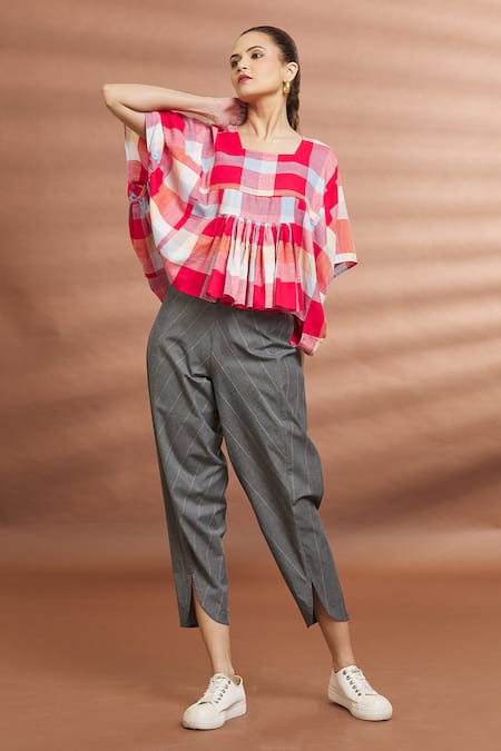 Naintara Bajaj_Red Cotton Square Neck Pleated Asymmetric Top _Online_at_Aza_Fashions