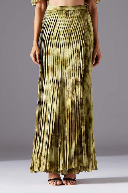 A Humming Way Green Satin Organza Hand Embroidered One Gill Fungi Crop Top And Skirt Set Online at Aza Fashions A Humming Way_Green Satin Organza Hand Embroidered One Gill Fungi Crop Top And Skirt Set _Online_at_Aza_Fashions