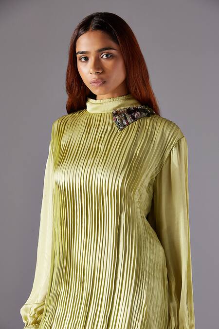 Buy A Humming Way Green Georgette, Satin Embroidery, Furrow Trunk Top And Bulge Crop Pant Set Online at Aza Fashions Buy_A Humming Way_Green Georgette, Satin Embroidery, Furrow Trunk Top And Bulge Crop Pant Set _Online_at_Aza_Fashions