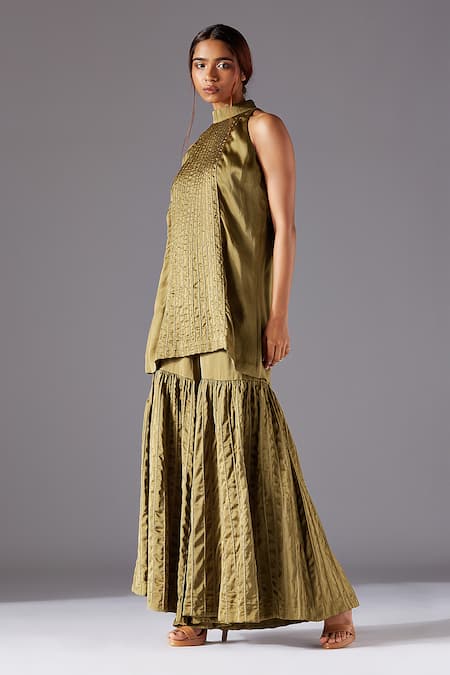 A Humming Way Green Georgette, Satin Embroidery Halter Neck Top And Sharara Set Online at Aza Fashions A Humming Way_Green Georgette, Satin Embroidery Halter Neck Top And Sharara Set _Online_at_Aza_Fashions