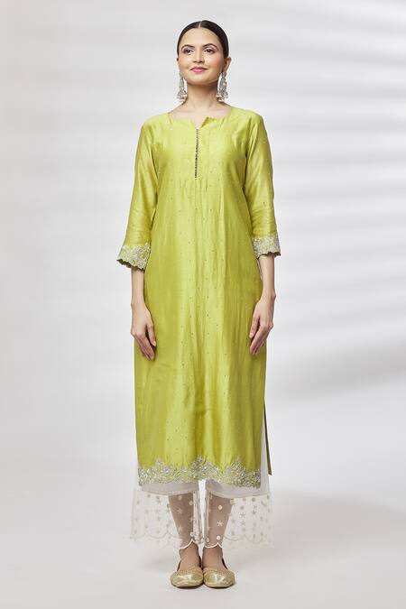 Kasturi Tikmani_Yellow Kurta Pure Chanderi Floral Notched Pattern And Pant Set_Online_at_Aza_Fashions