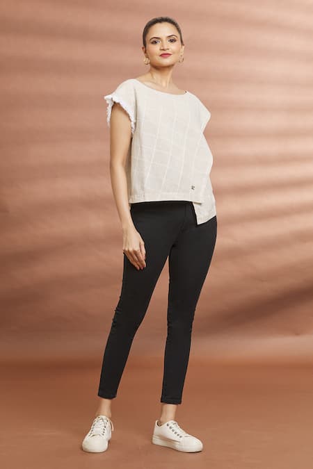 Shop_Naintara Bajaj_White Cotton Fringe Boat Neck Checkered Overlap Top _Online_at_Aza_Fashions